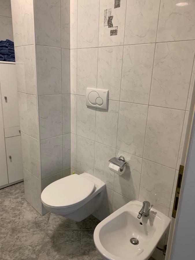 Apartment Roma Merano Exteriör bild